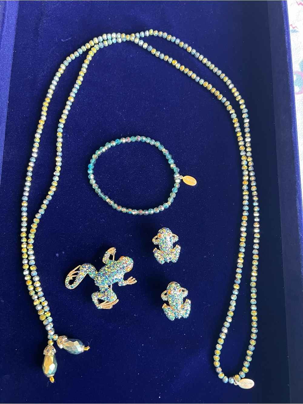 HEIDI DAUS Green Frogs Set Crystal Necklace Earrings Pin Bracelet